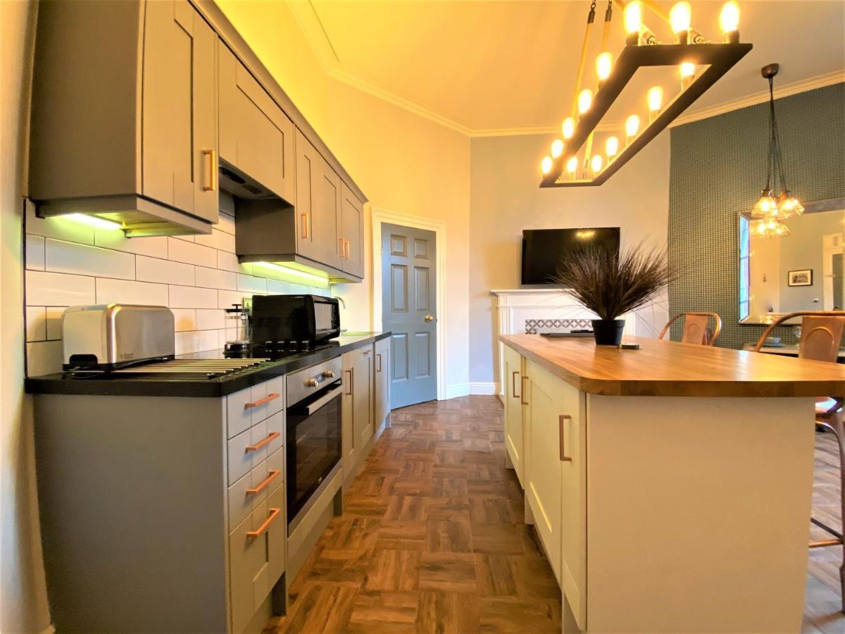 לידס The Leeming At Claremont Apartments מראה חיצוני תמונה
