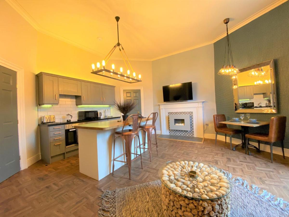 לידס The Leeming At Claremont Apartments מראה חיצוני תמונה